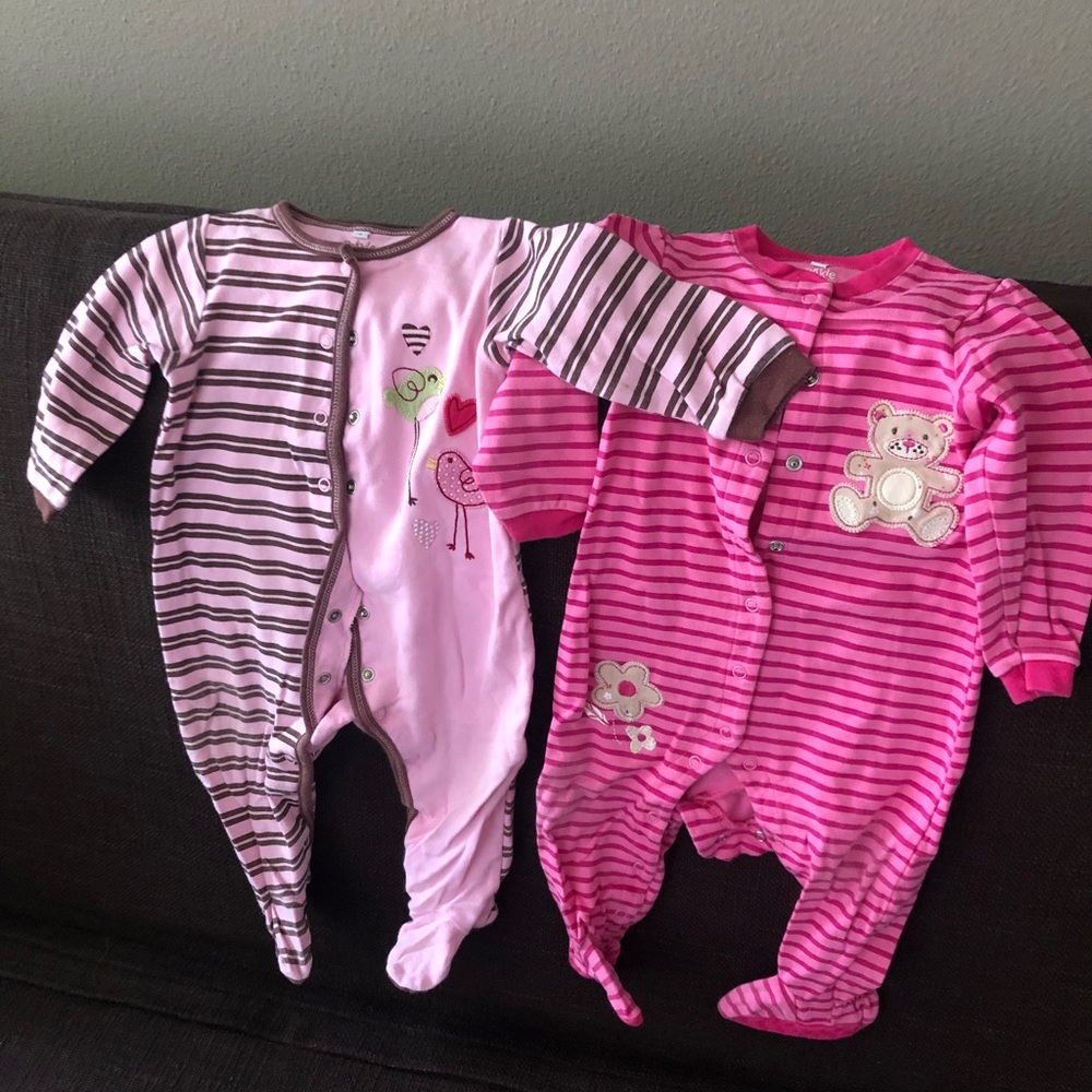 2 baby sleepers 12 months